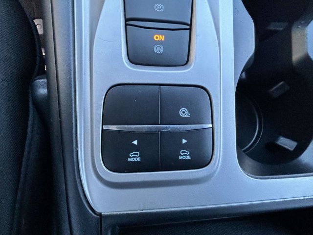 Certified 2022 Ford Explorer XLT RWD image 25