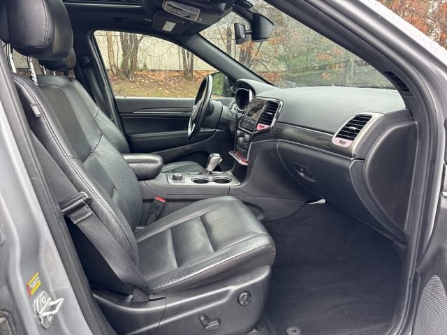 Used 2021 Jeep Grand Cherokee Limited AWD/4WD image 25