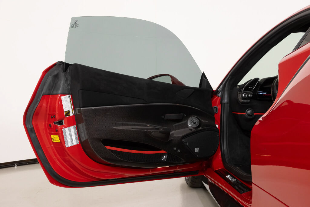 Used 2020 Ferrari 488 Pista Coupe RWD image 36