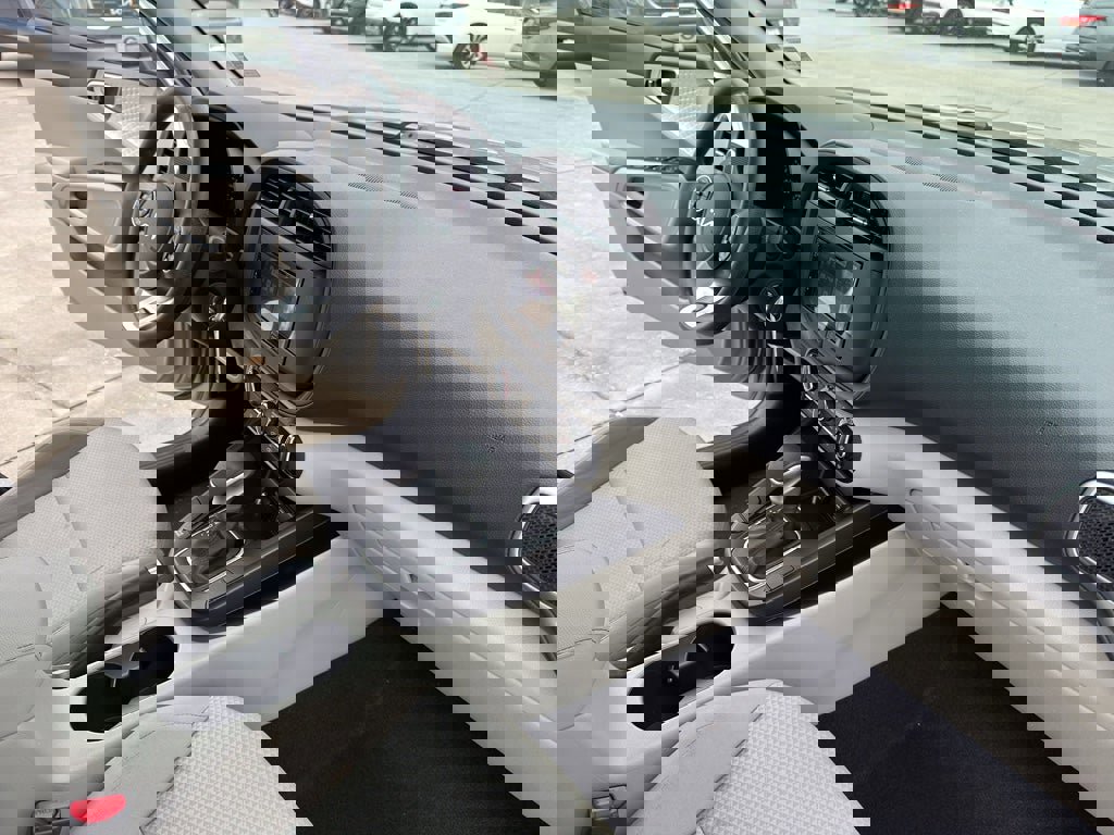 Used 2022 Kia Soul LX image 29