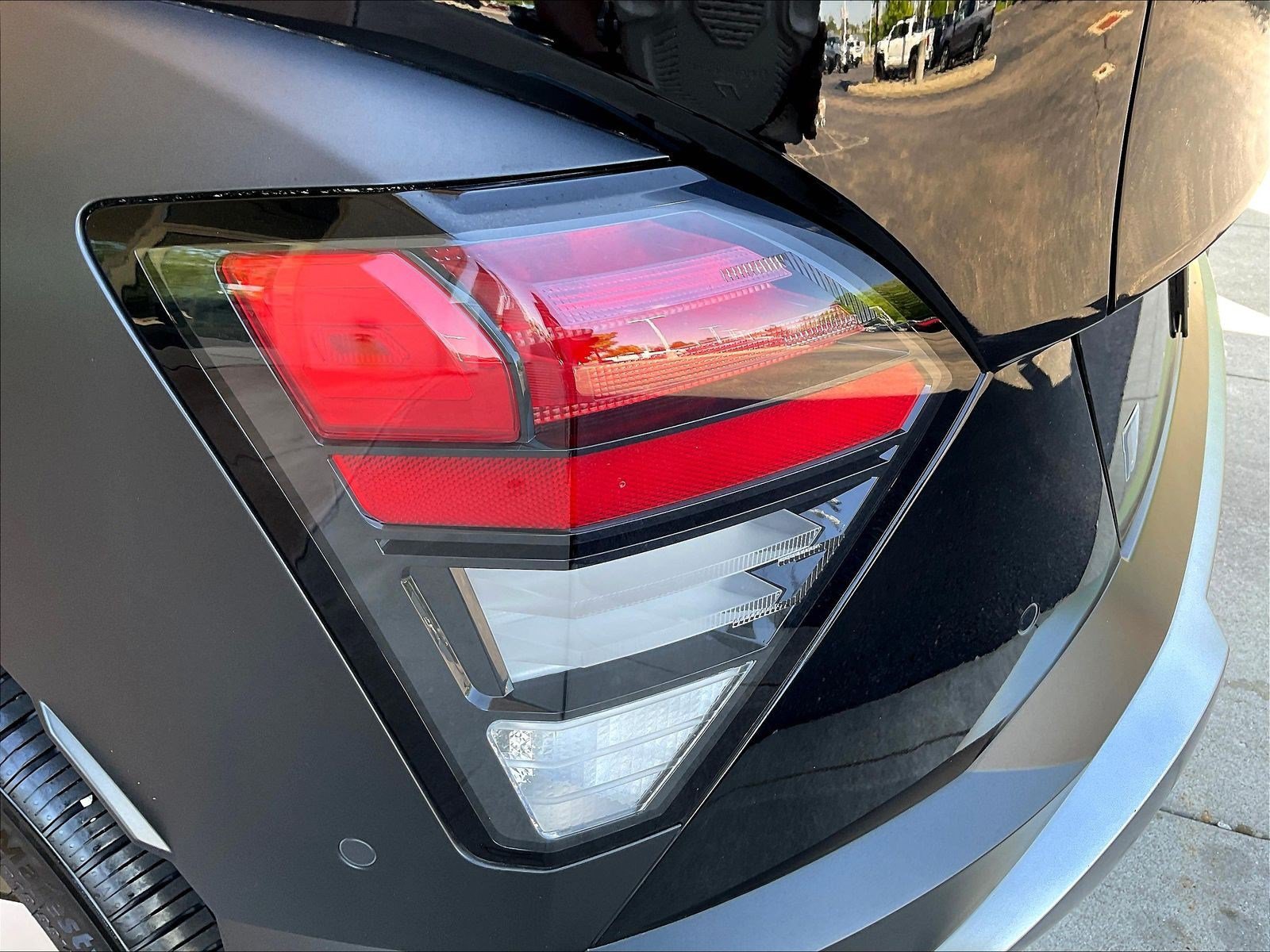 Used 2024 Hyundai Kona Limited AWD/4WD image 22