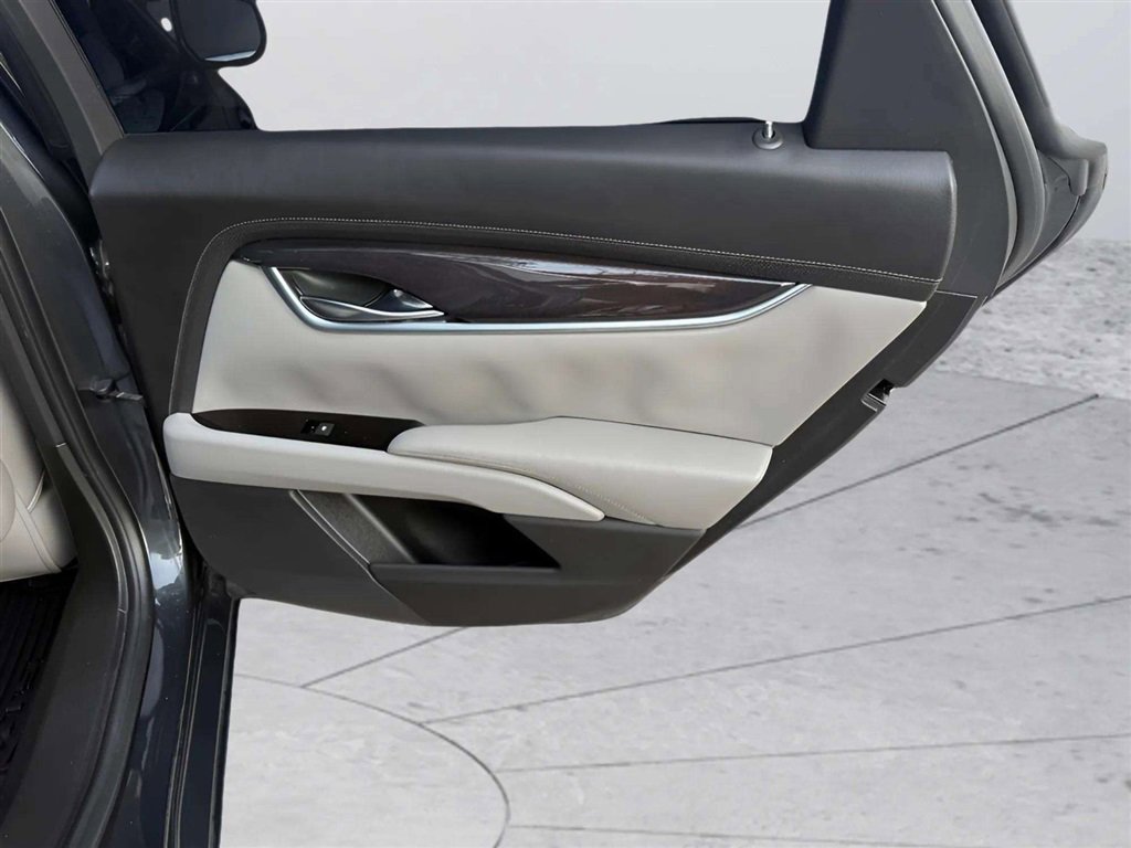Used 2016 Cadillac XTS Premium FWD image 22