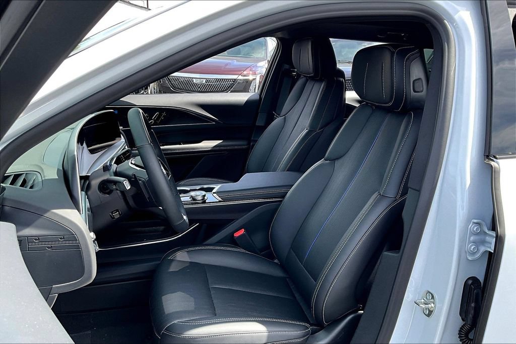 New 2026 Cadillac Lyriq Luxury w/ LPO, Floor Liner Package RWD image 9