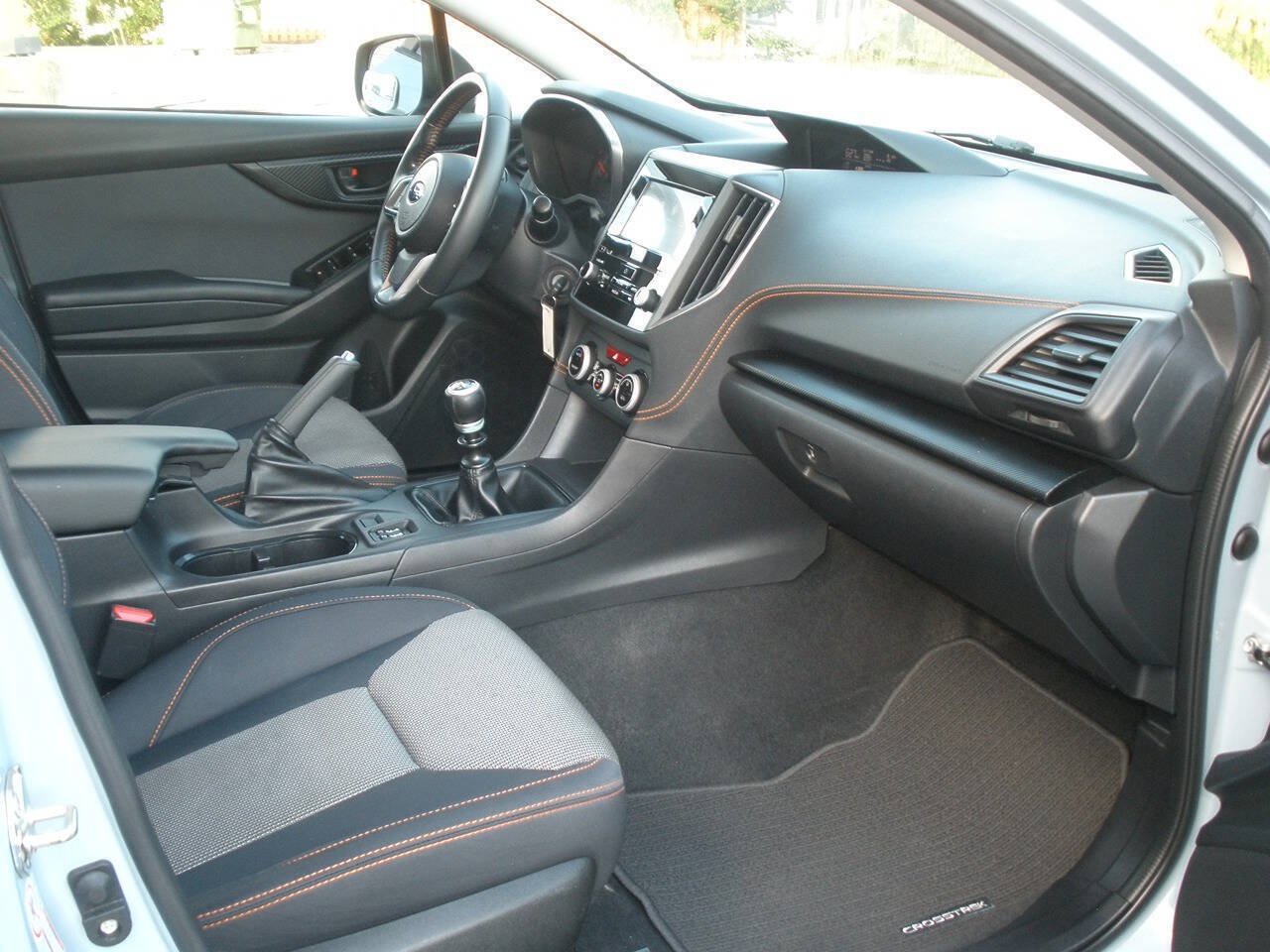 Used 2020 Subaru Crosstrek 2.0i Premium AWD/4WD image 28