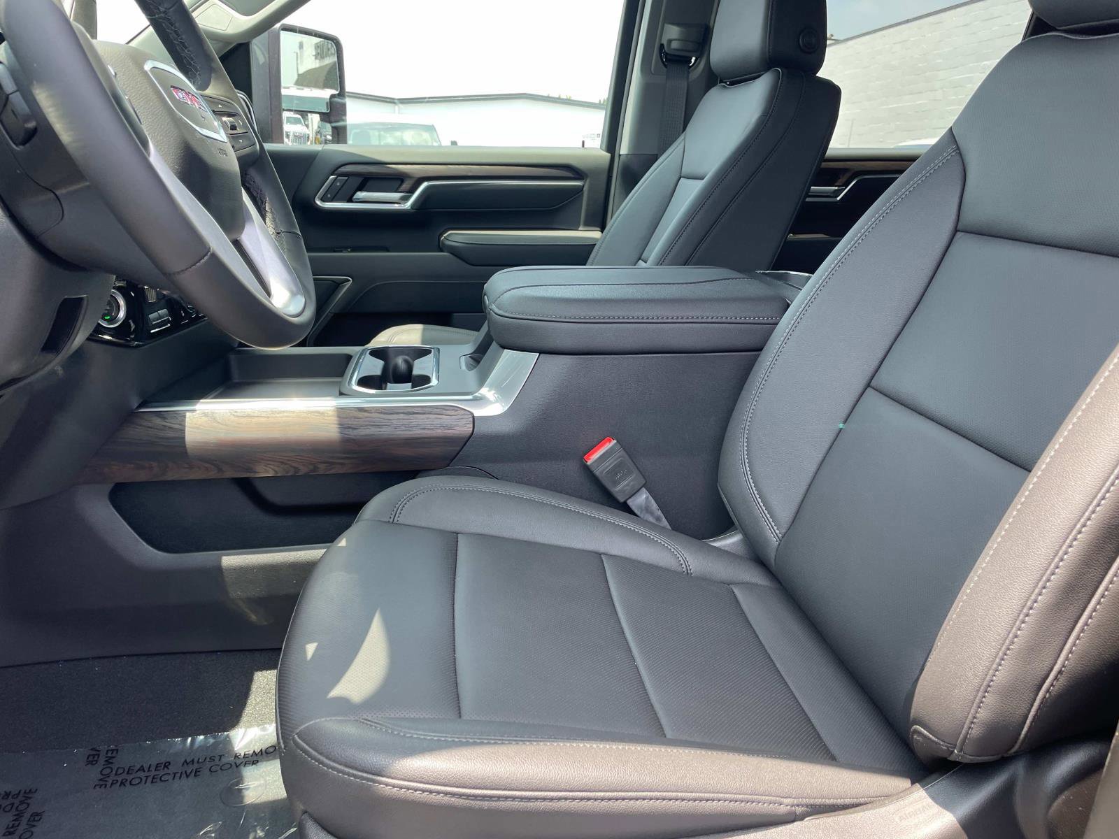 New 2025 GMC Sierra 2500 SLT w/ SLT Premium Package image 20