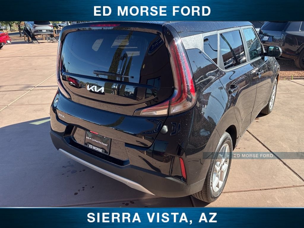 Certified 2025 Kia Soul LX FWD image 8