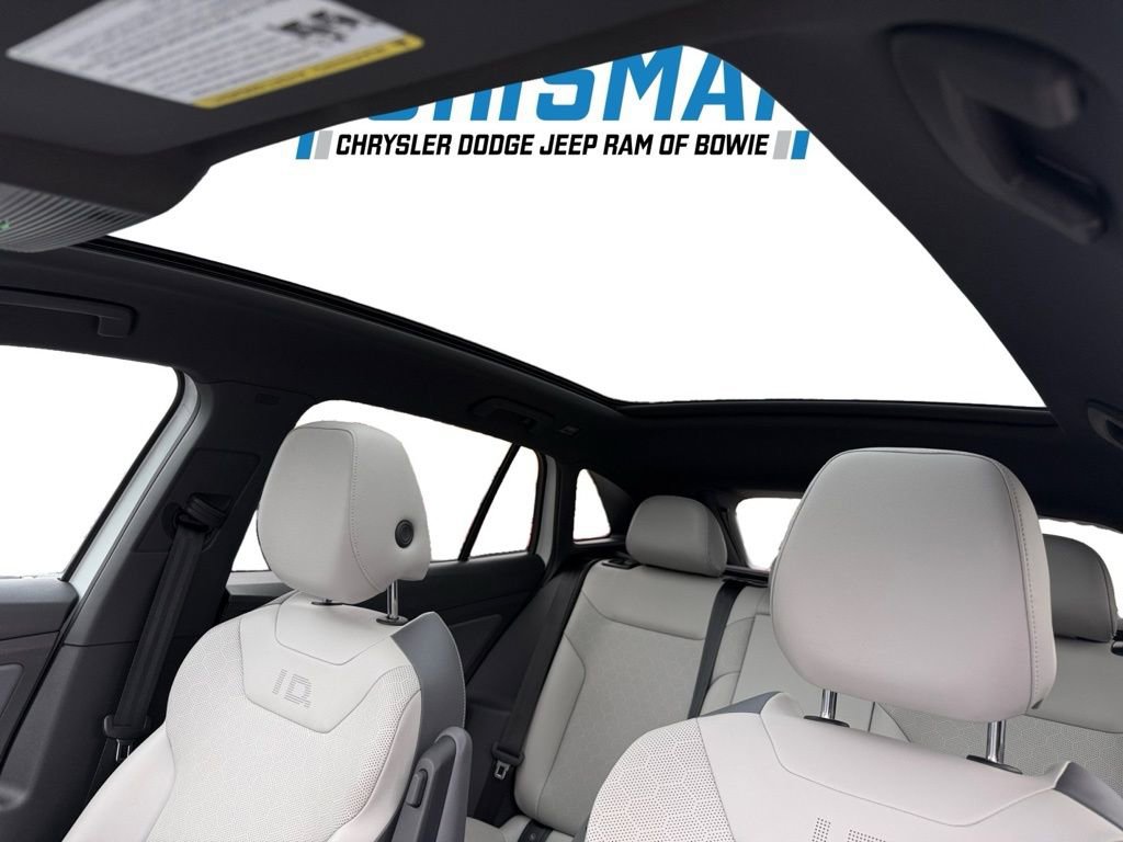 Used 2021 Volkswagen ID.4 1st Edition image 24