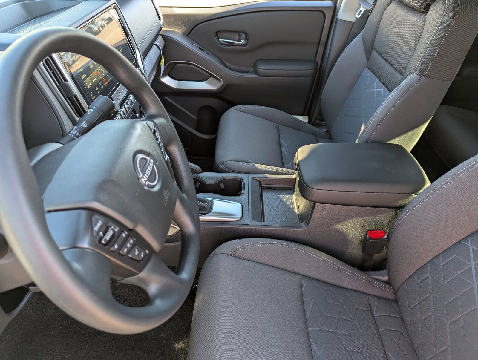 New 2026 Nissan Frontier SV w/ Tow Package image 11