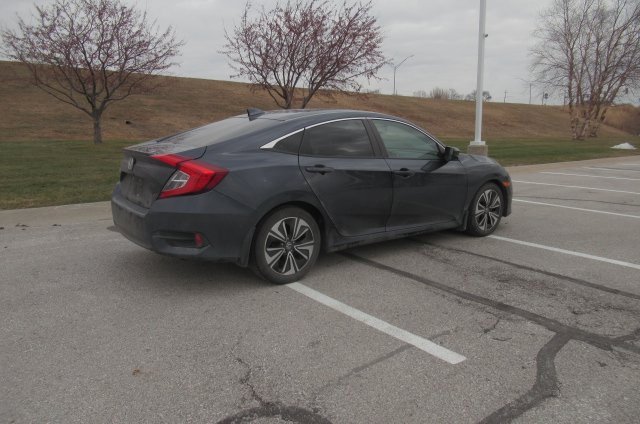 Used 2016 Honda Civic EX-L image 2
