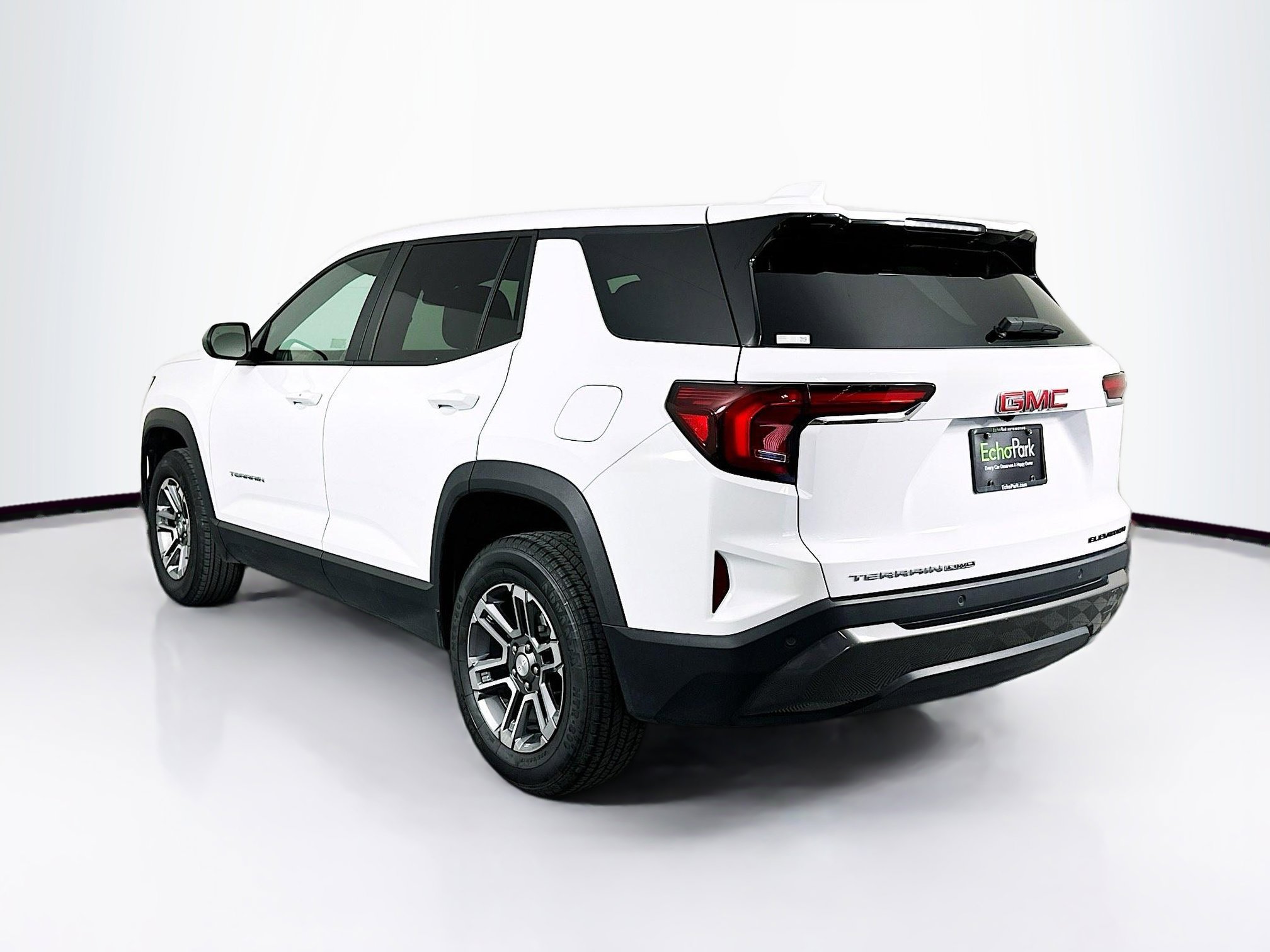 Used 2025 GMC Terrain Elevation AWD/4WD image 5