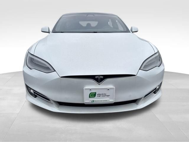 Used 2021 Tesla Model S Long Range Plus image 2