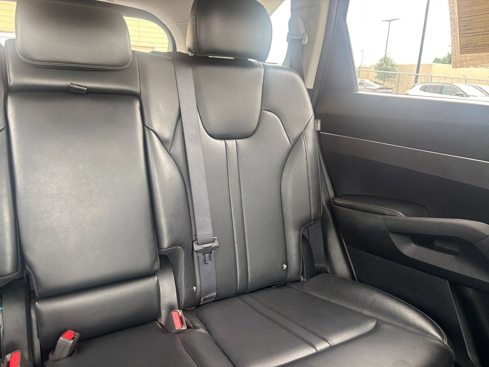 Used 2024 Kia Sorento S FWD image 40