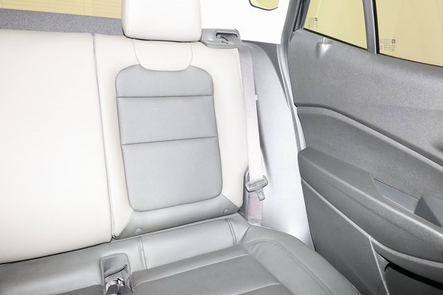 Used 2024 Chevrolet Trax ACTIV w/ Sunroof Package image 14