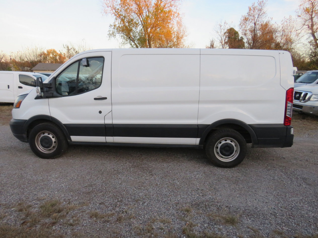 Used 2018 Ford Transit 250 148 High Roof image 36