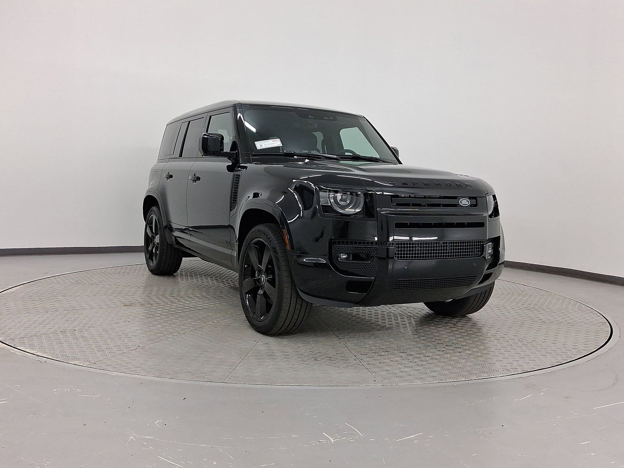 New 2025 Land Rover Defender 110 V8 image 7