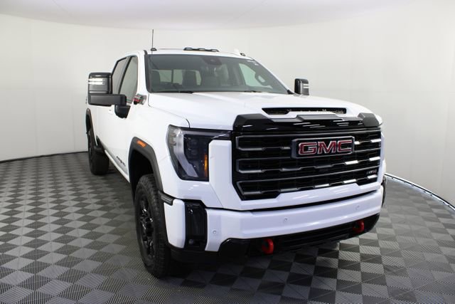 New 2026 GMC Sierra 3500 AT4 w/ Technology Package AWD/4WD image 31