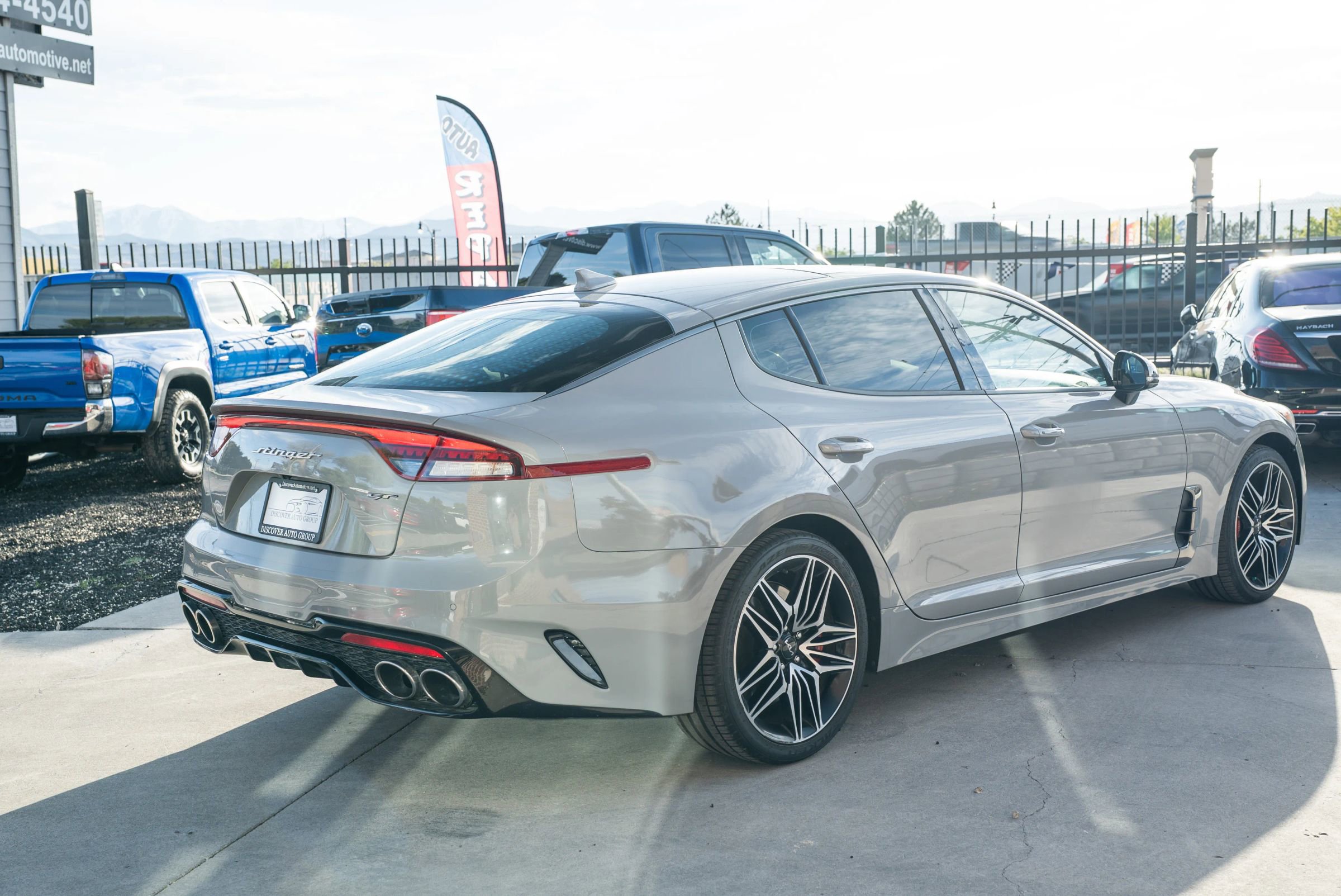 Used 2022 Kia Stinger GT1 RWD image 10