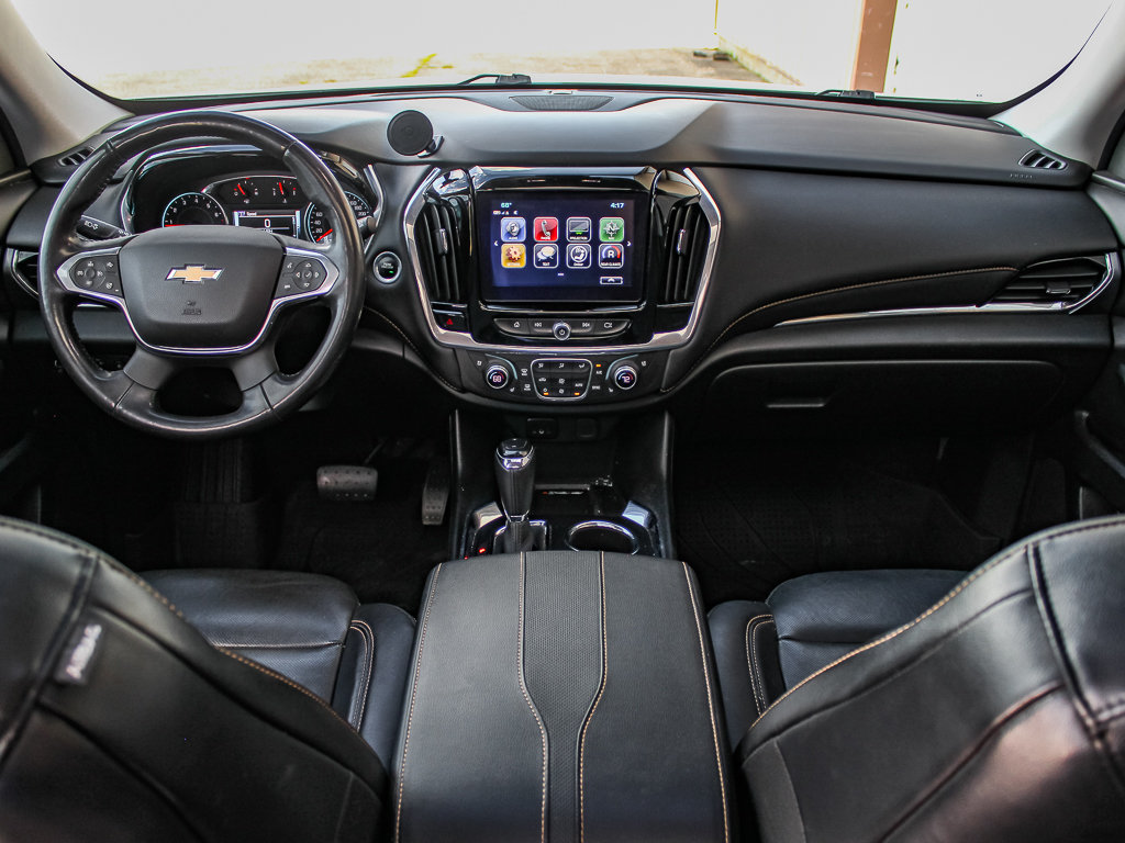 Used 2018 Chevrolet Traverse Premier w/ Redline Edition AWD/4WD image 23