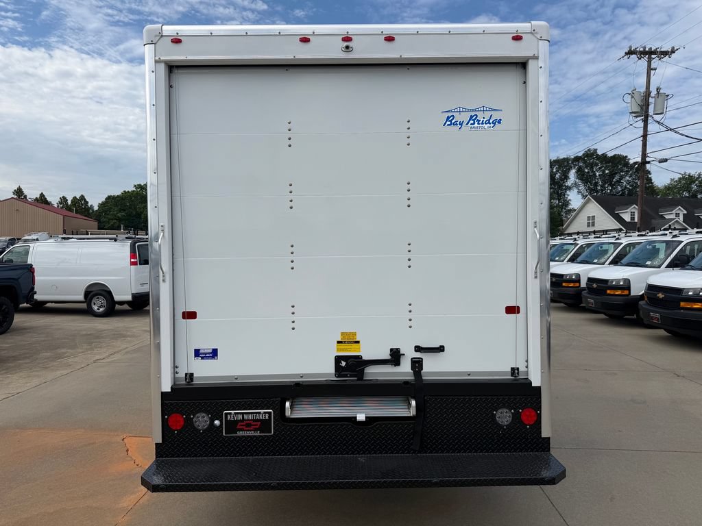 New 2026 Chevrolet Express 3500 w/ Power Convenience Package RWD image 4