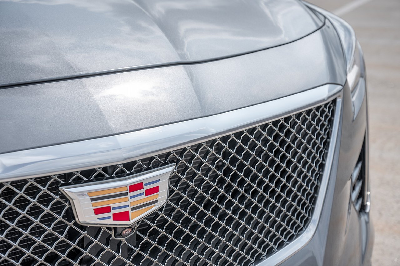Used 2019 Cadillac CT6 V w/ Driver Assist Package AWD/4WD image 28