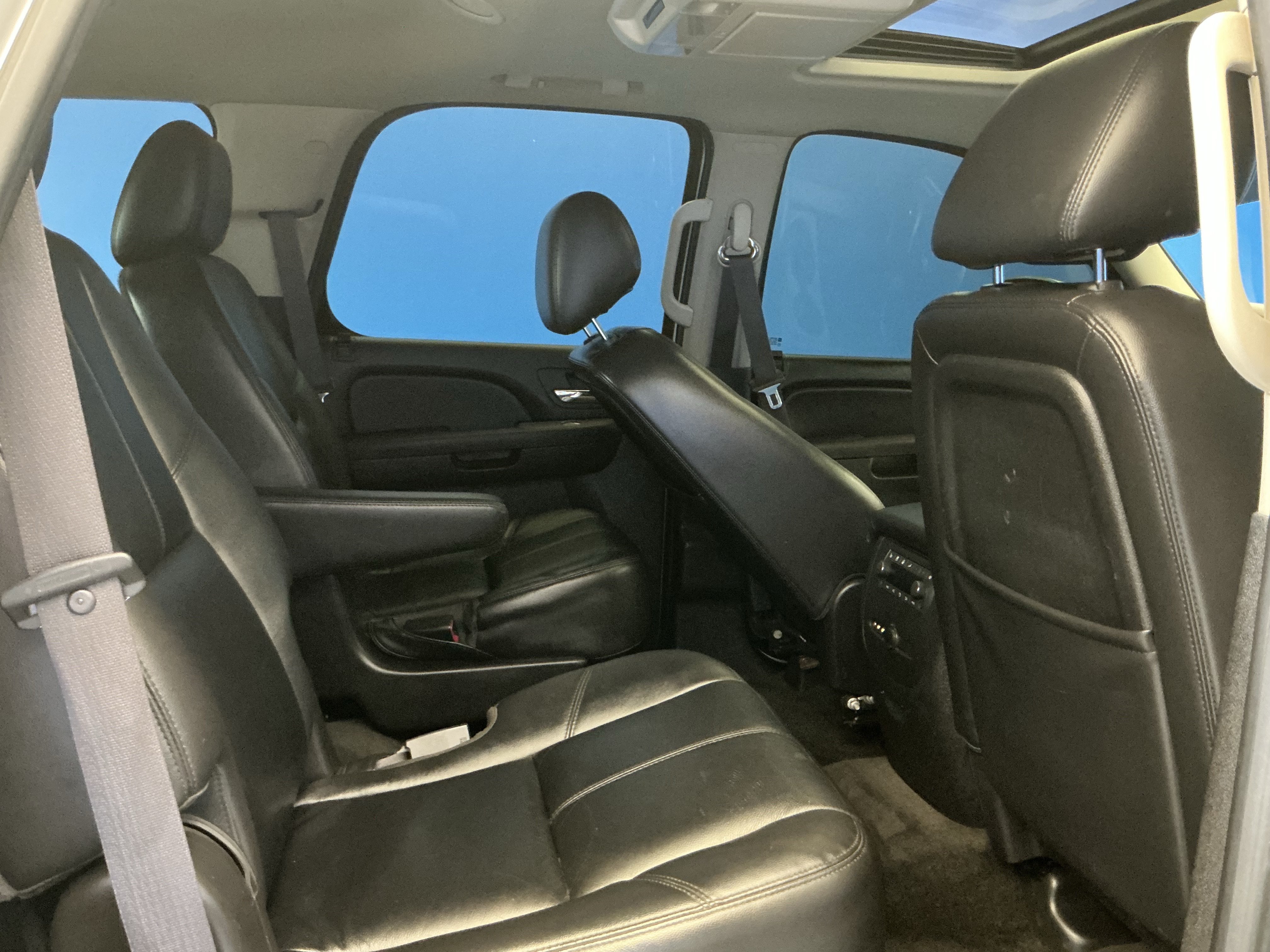 Used 2012 Chevrolet Tahoe LT AWD/4WD image 25