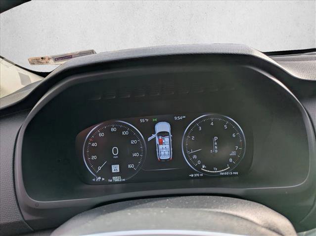 Used 2020 Volvo XC90 T6 Momentum w/ Protection Package image 17