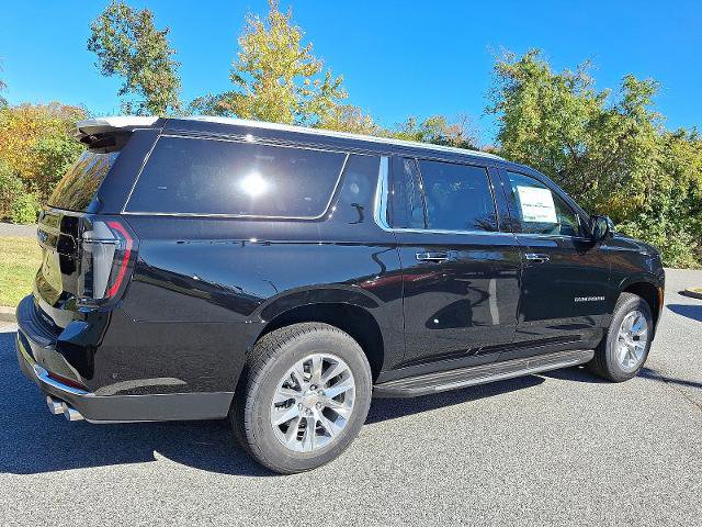 New 2026 Chevrolet Suburban Premier w/ Sun And Tow Package image 4