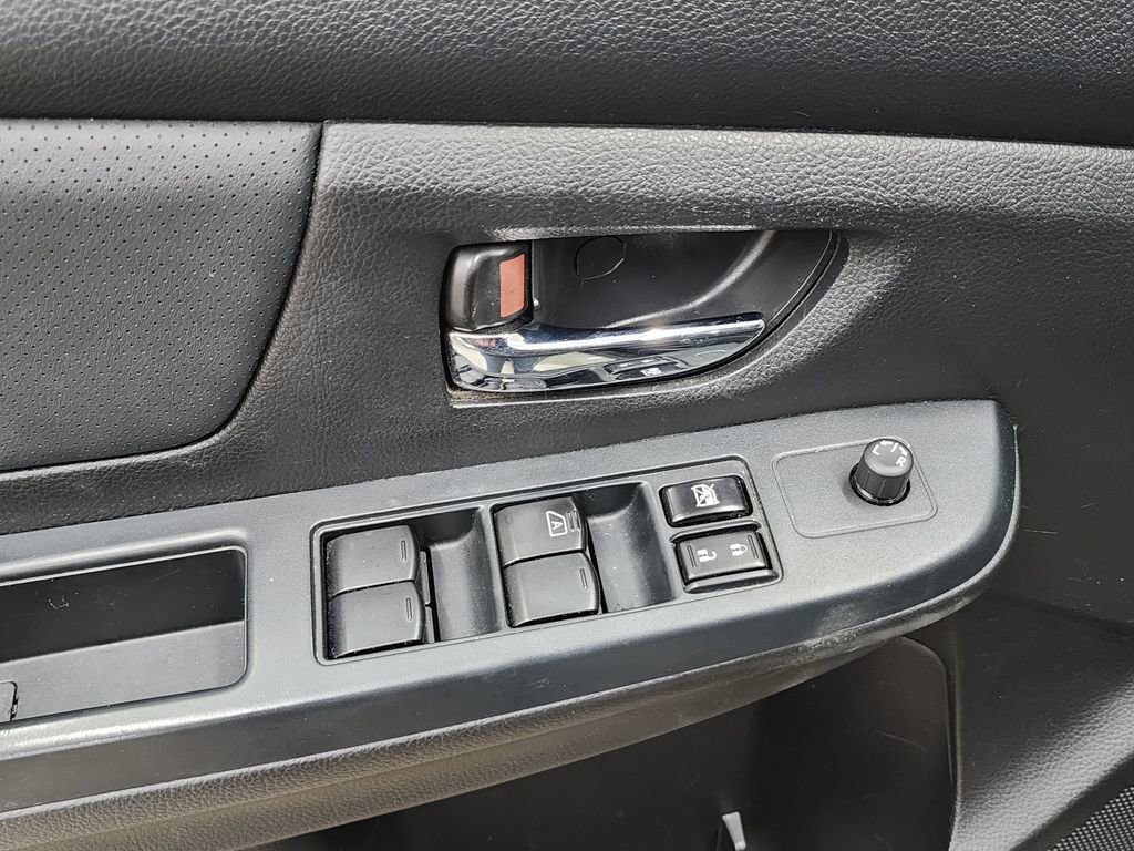 Used 2014 Subaru Crosstrek 2.0i Limited w/ Popular Package #2 image 10