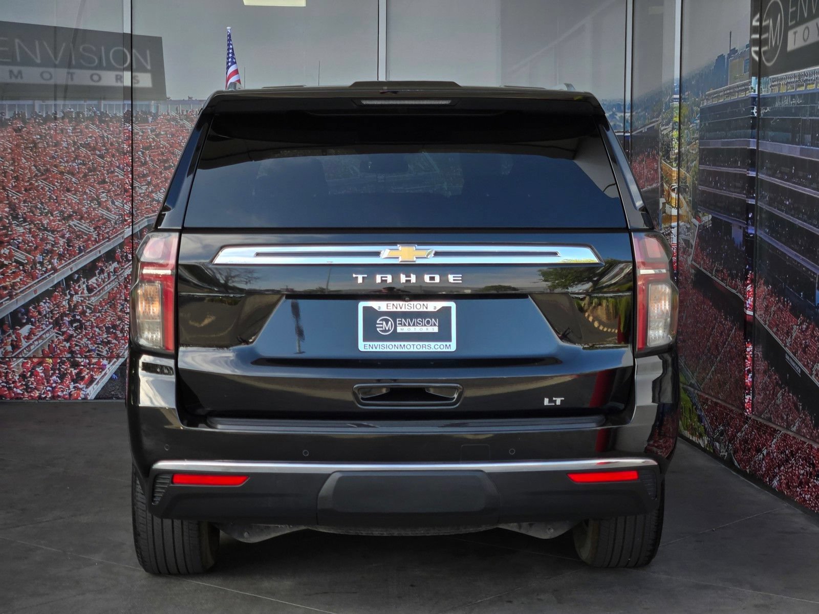 Used 2024 Chevrolet Tahoe LT RWD image 7