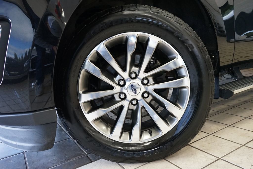 Used 2018 Ford Expedition Limited image 55