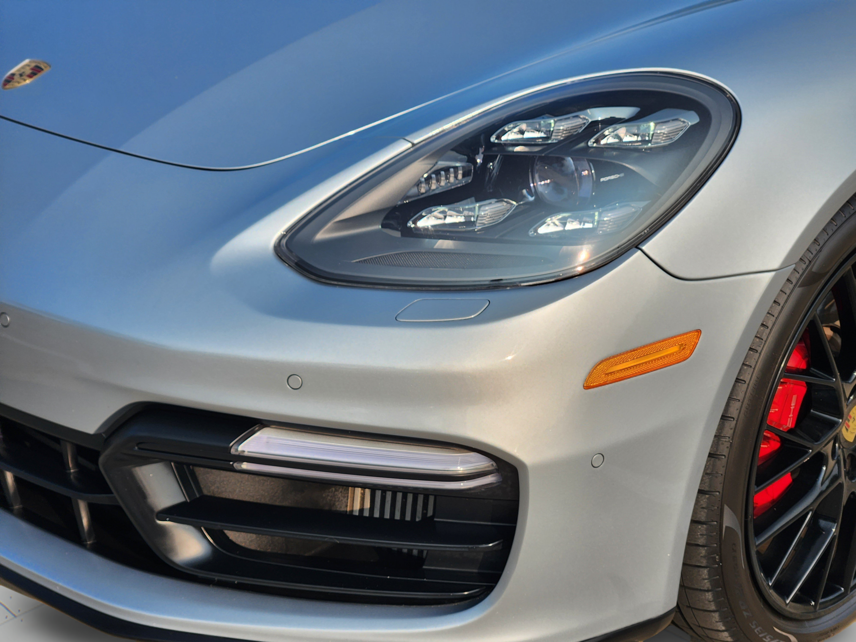 Used 2019 Porsche Panamera GTS AWD/4WD image 33