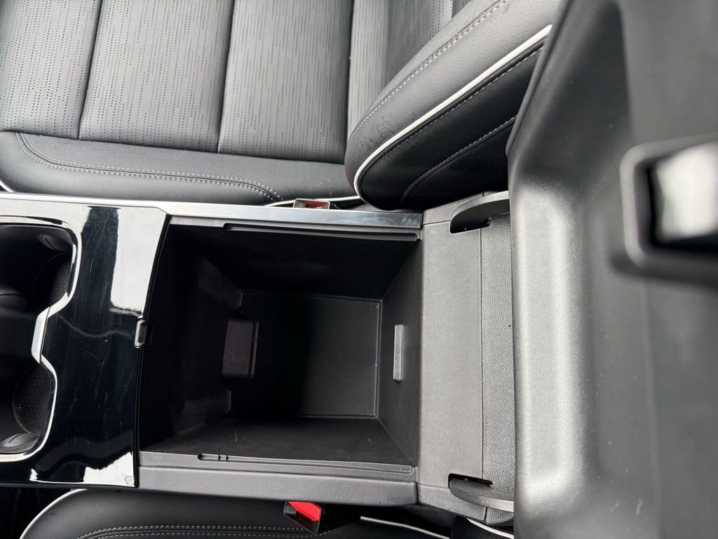 Used 2025 Buick Enclave Sport Touring image 45