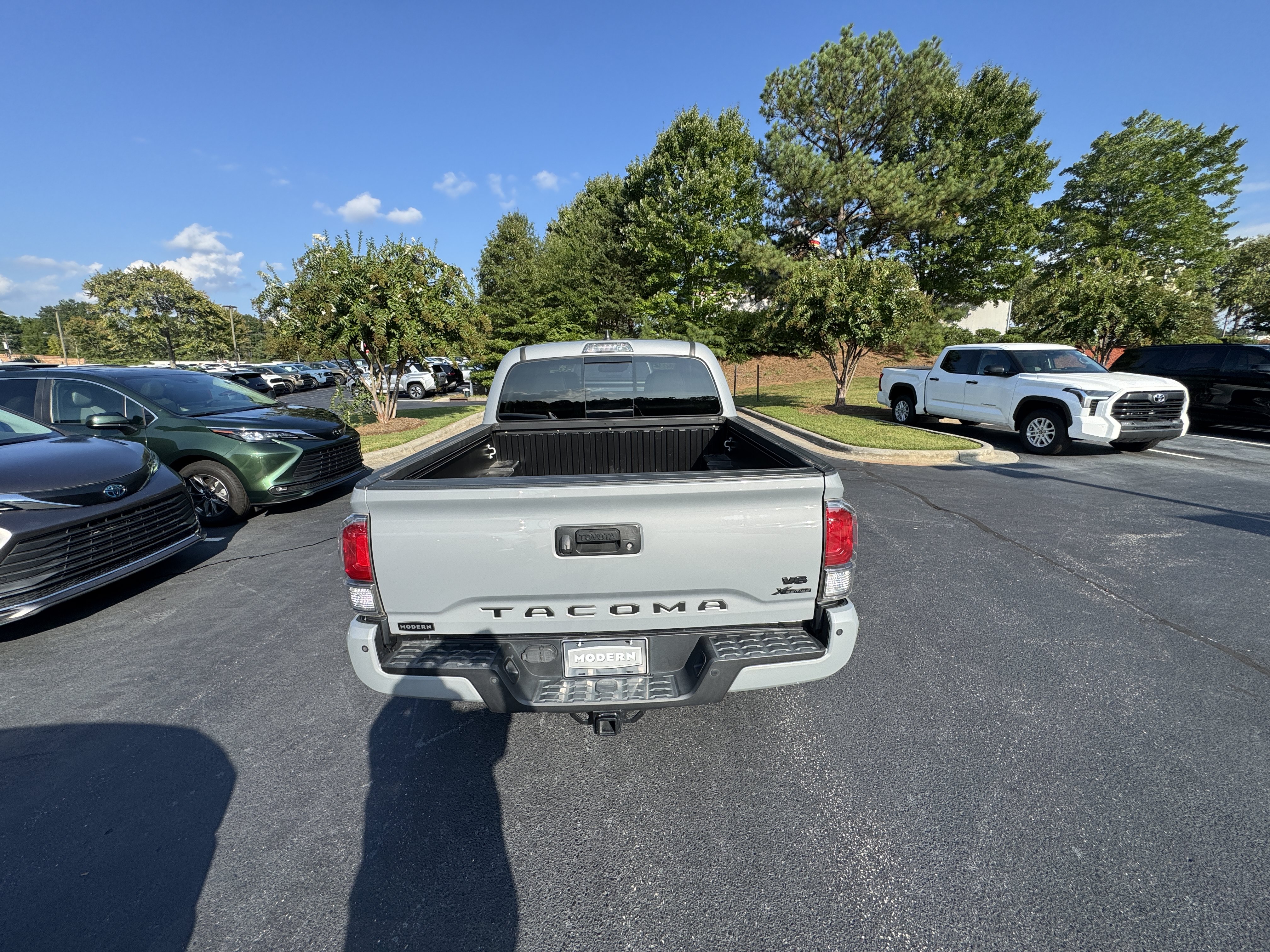 Used 2021 Toyota Tacoma TRD Sport w/ TRD Premium Sport Package AWD/4WD image 26