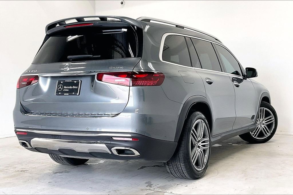 Used 2026 Mercedes-Benz GLS 450 4MATIC image 12