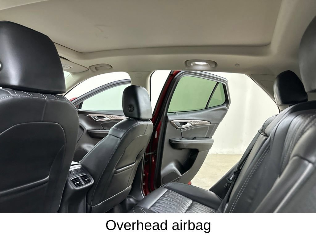 Used 2023 Buick Envision Avenir AWD/4WD image 31