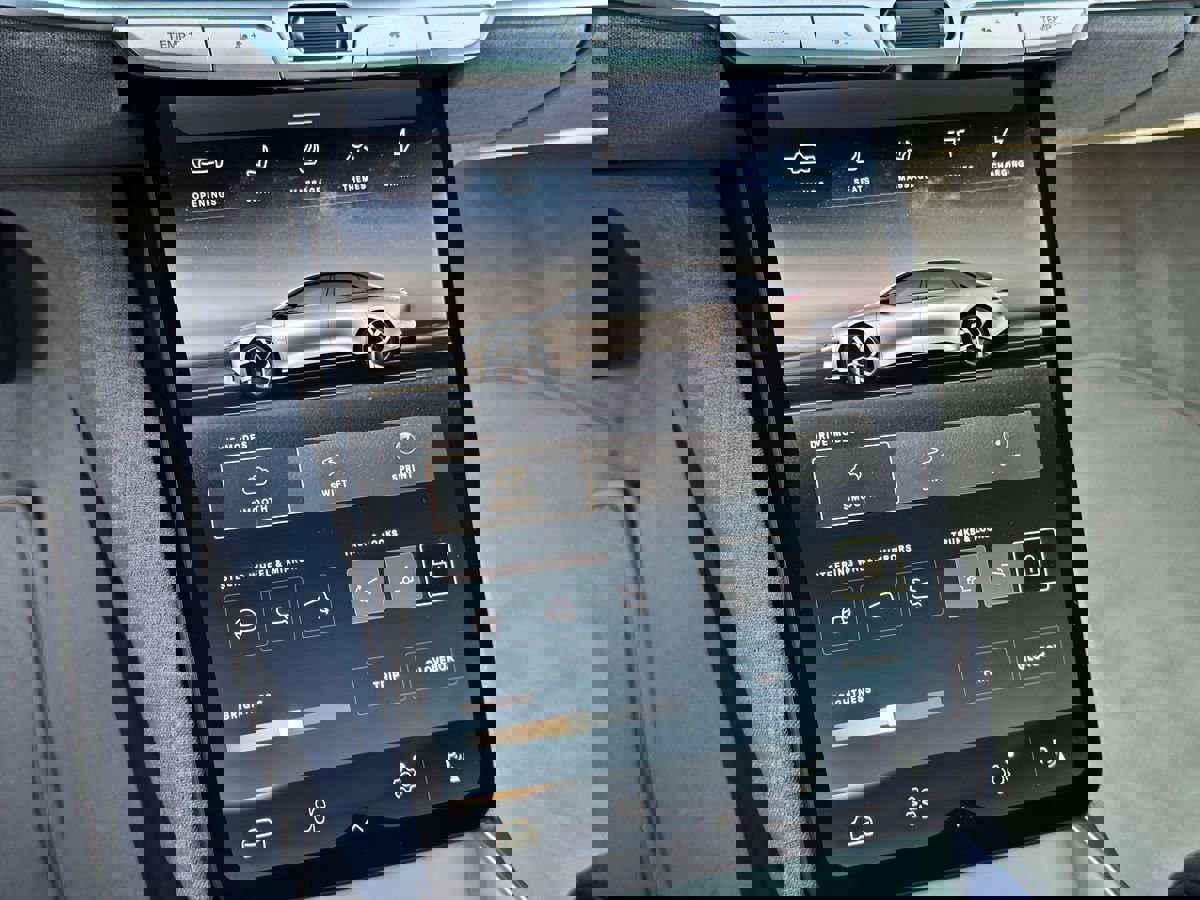 Used 2022 Lucid Air Grand Touring image 28