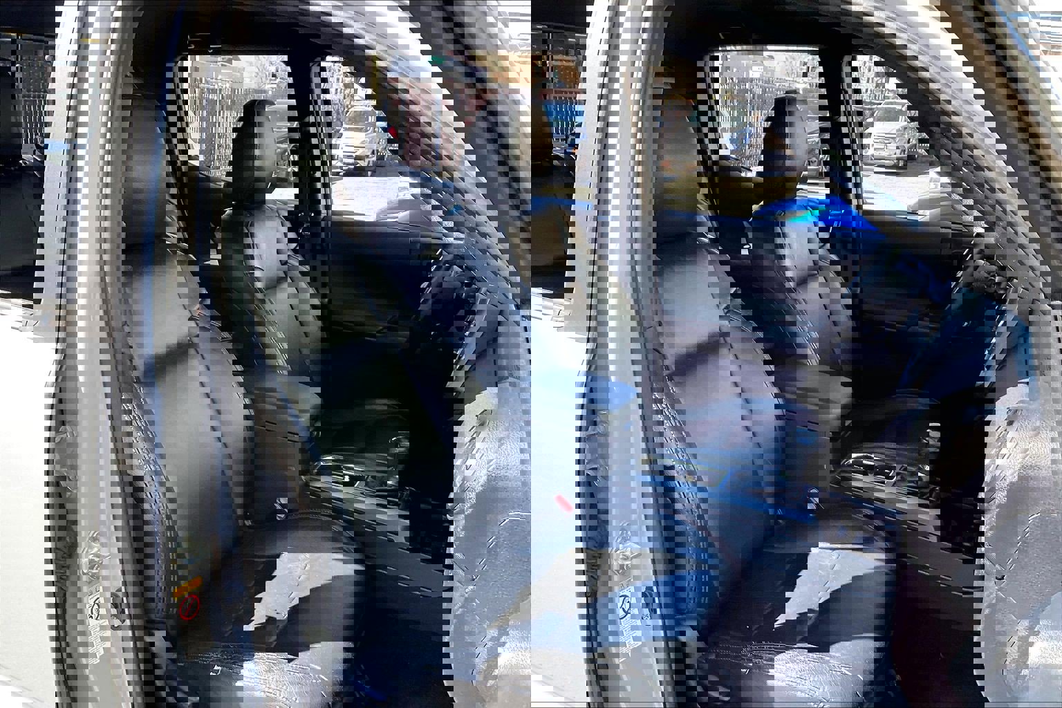 Used 2019 Toyota Tacoma TRD Off-Road w/ Technology Package image 6