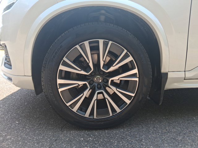 Used 2020 Volvo XC90 T5 Momentum w/ Protection Package AWD/4WD image 9
