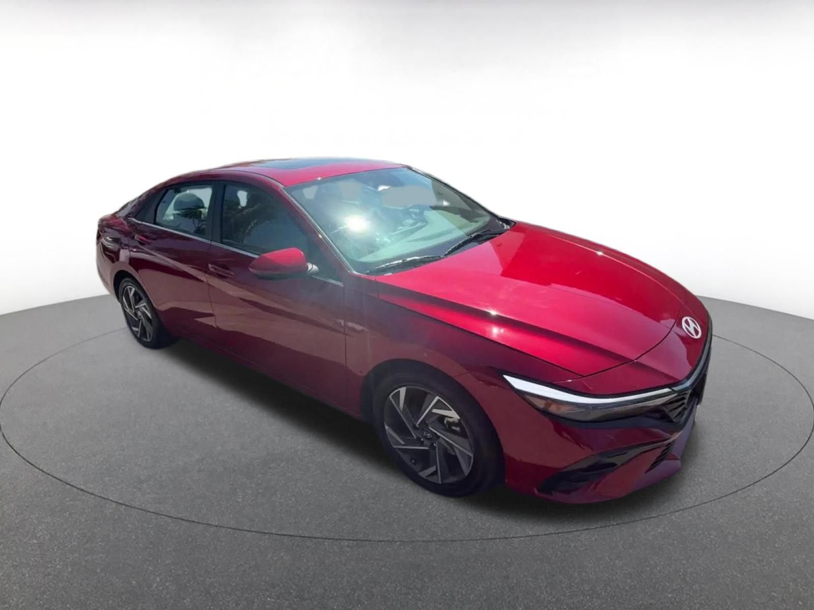 Used 2025 Hyundai Elantra SEL FWD video 2