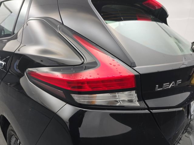 Used 2024 Nissan Leaf SV Plus image 18