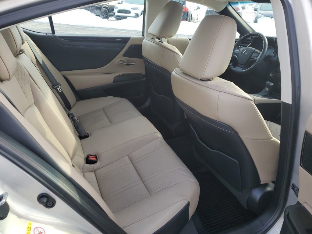 Used 2019 Lexus ES 350 Luxury image 30