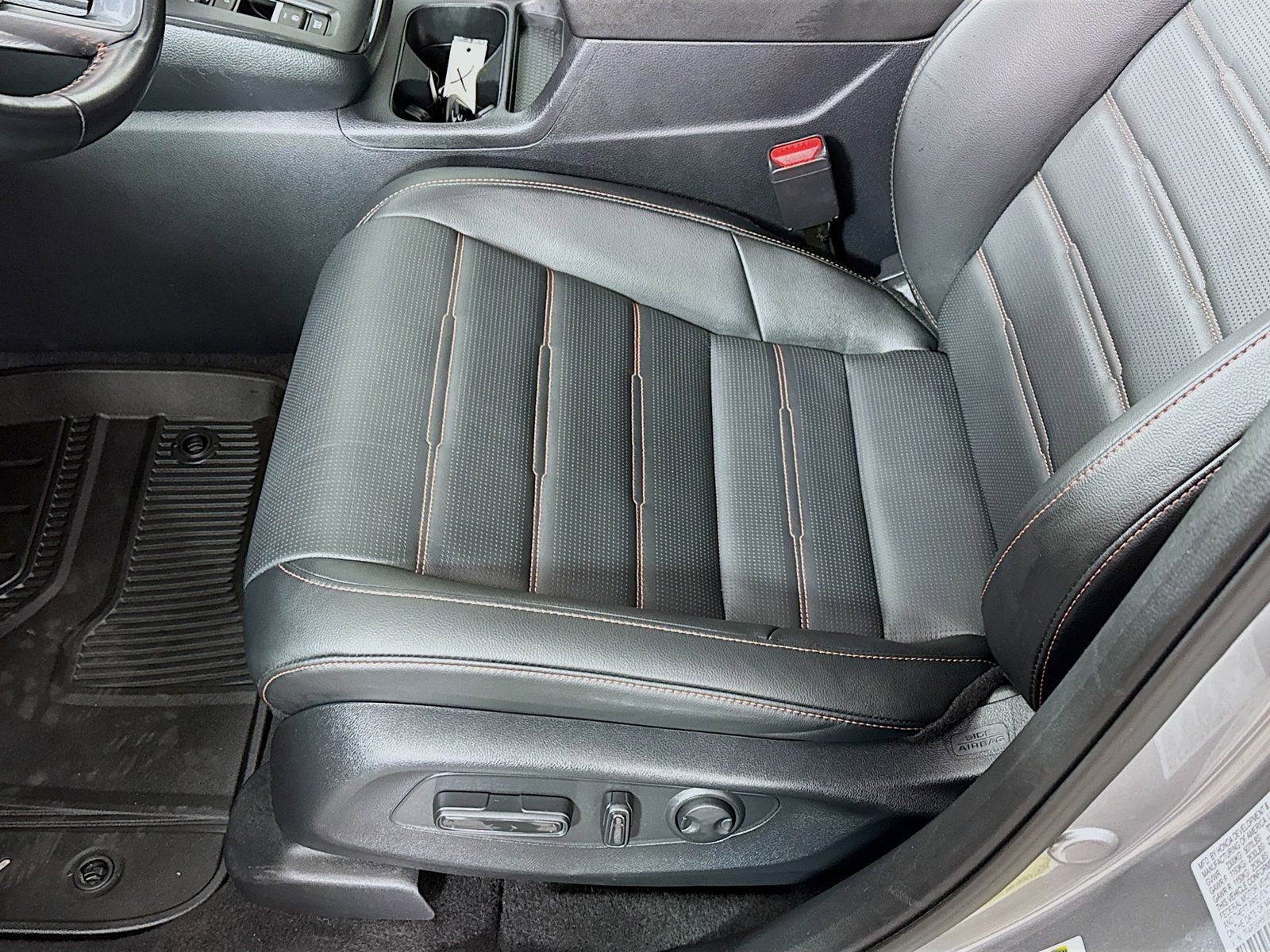 Used 2025 Honda CR-V Sport-L image 16