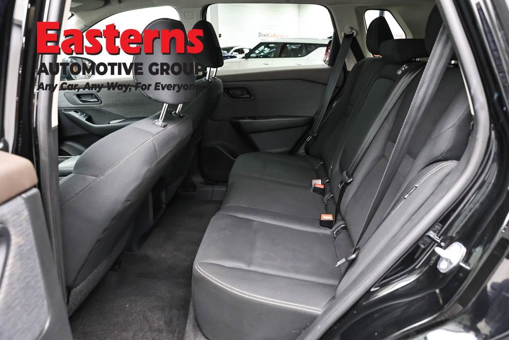 Used 2023 Nissan Rogue S AWD/4WD image 21