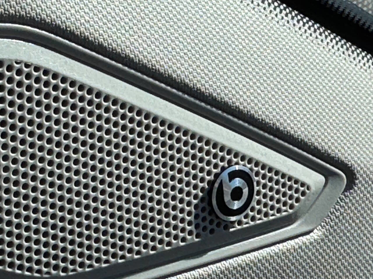 Used 2019 Volkswagen Jetta SEL Premium image 47