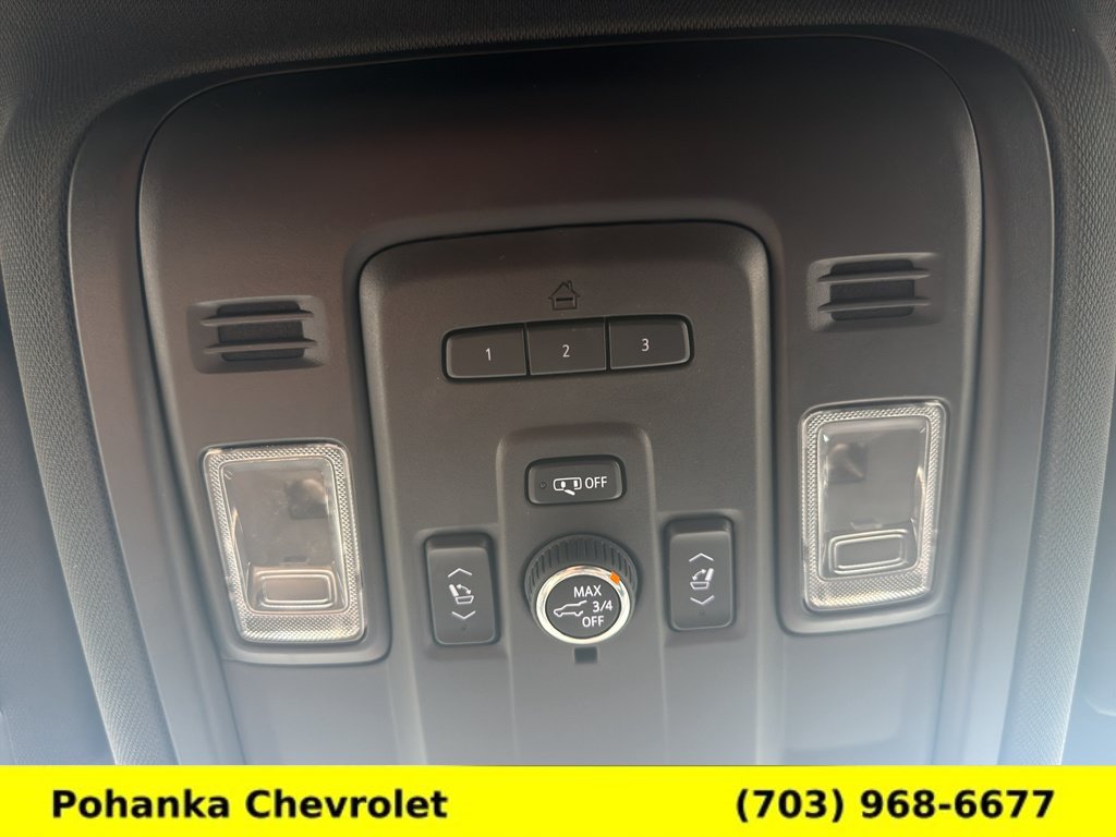 Used 2021 Chevrolet Tahoe Premier AWD/4WD image 18
