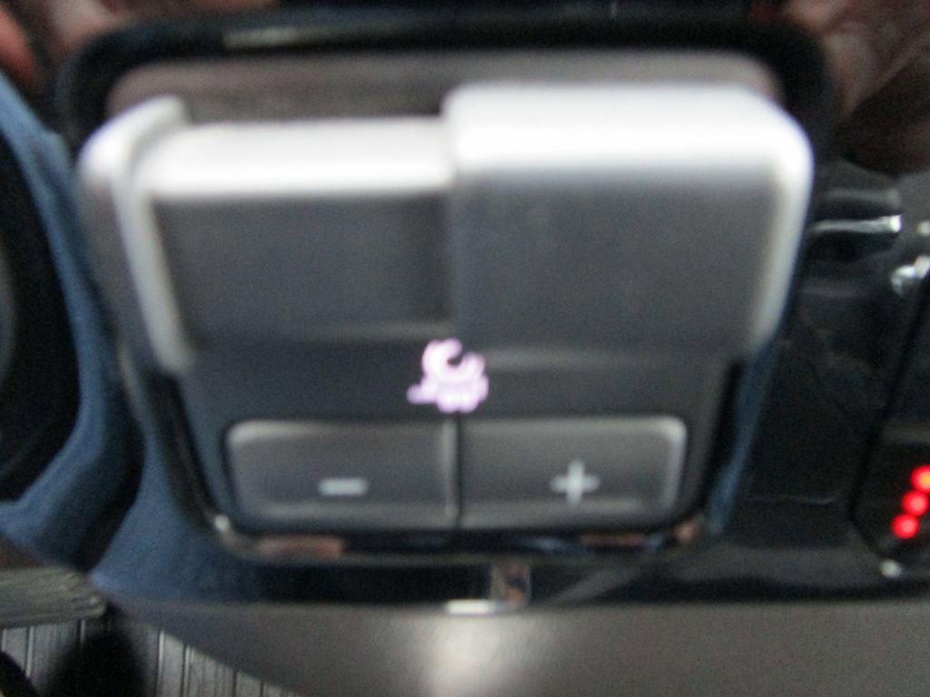 Used 2024 GMC Sierra 1500 SLT w/ SLT Premium Plus Package image 52