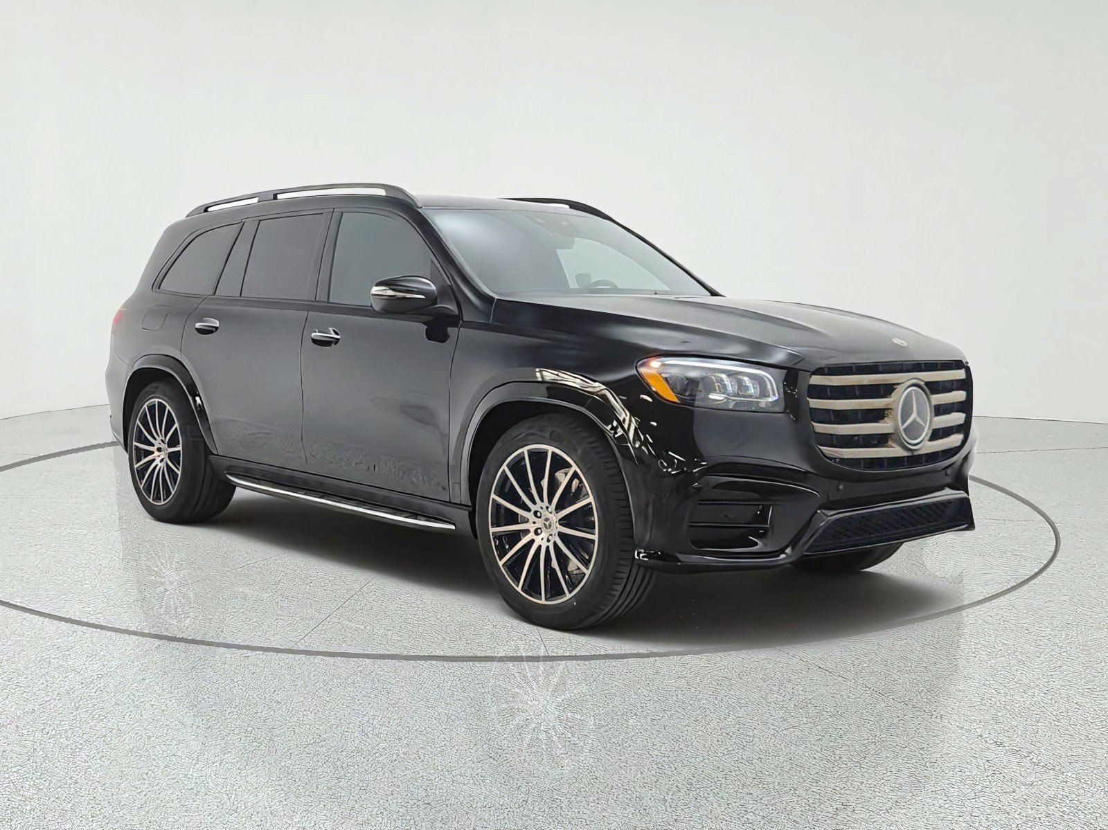 New 2026 Mercedes-Benz GLS 450 4MATIC image 3