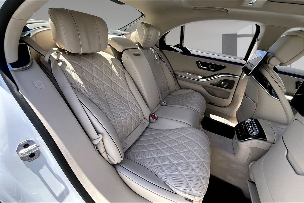 Used 2024 Mercedes-Benz S 580 4MATIC Sedan image 23