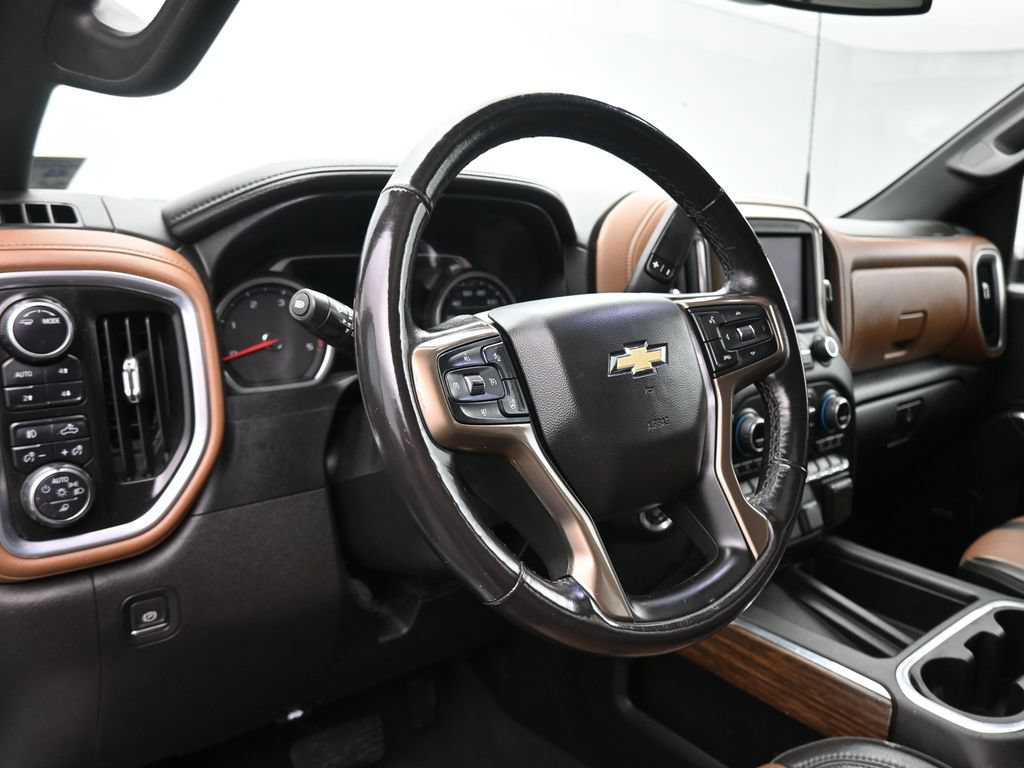 Used 2022 Chevrolet Silverado 2500 High Country w/ Safety Package II AWD/4WD image 14
