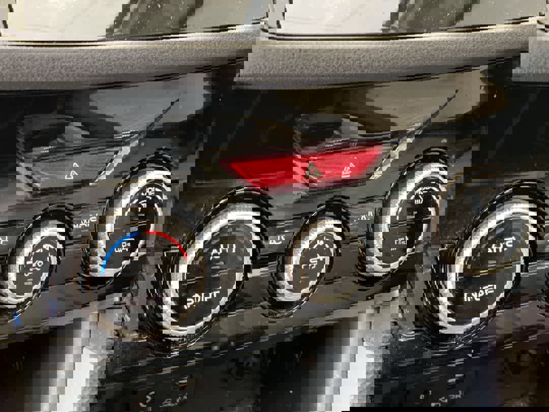 Used 2020 Subaru Forester Premium image 20